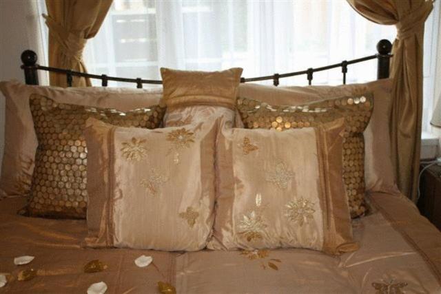 Robertsbridge Retreat At Cornhill Self Catering Apartments Δωμάτιο φωτογραφία
